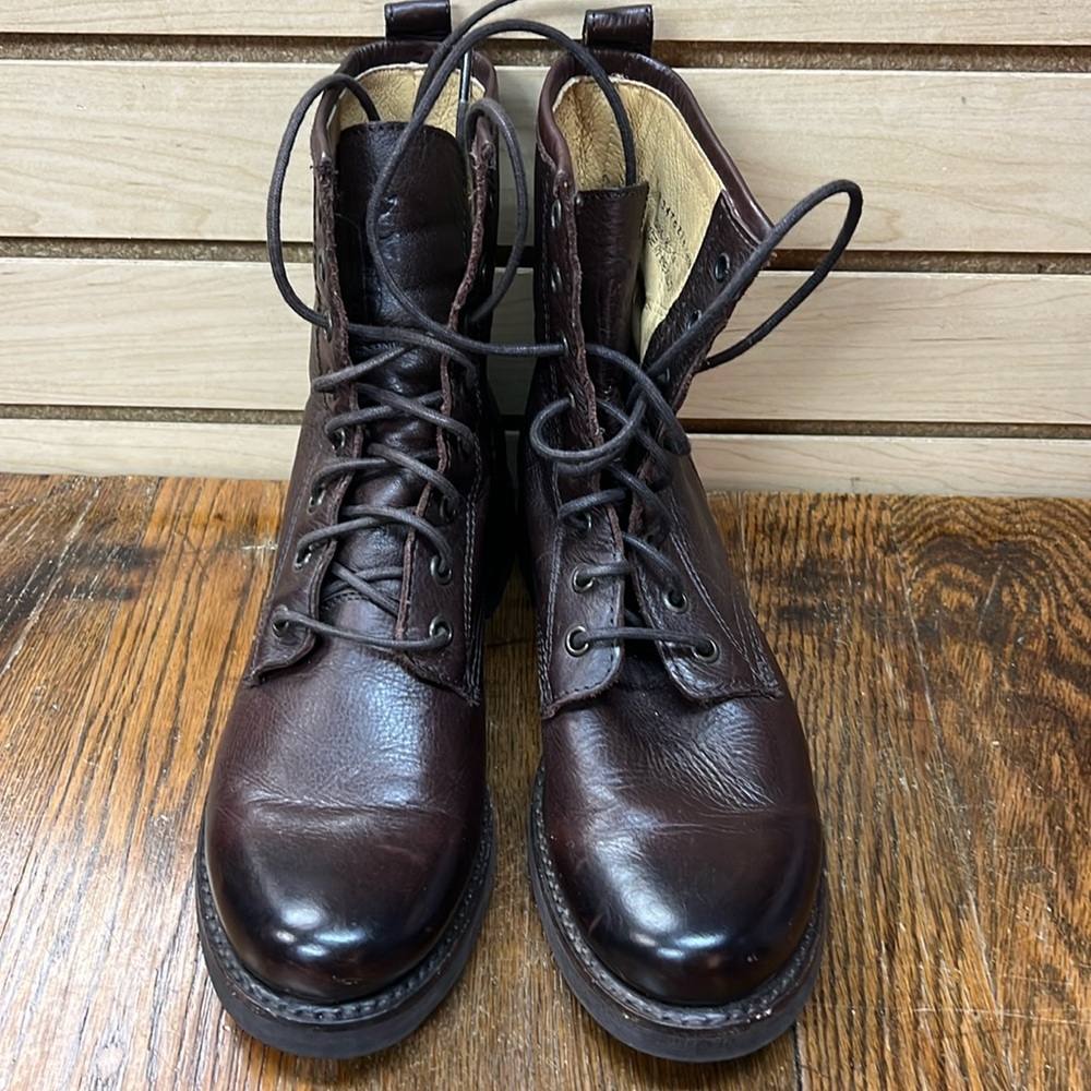 Size 7 Frye brown leather brown leather boots.  Like new, lace front